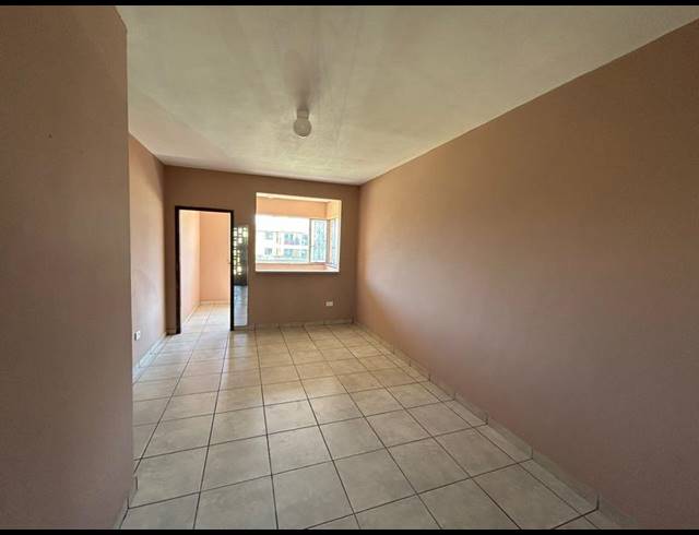 1 BEDROOM APARTMENT FOR SALE IN MONTCLAIR